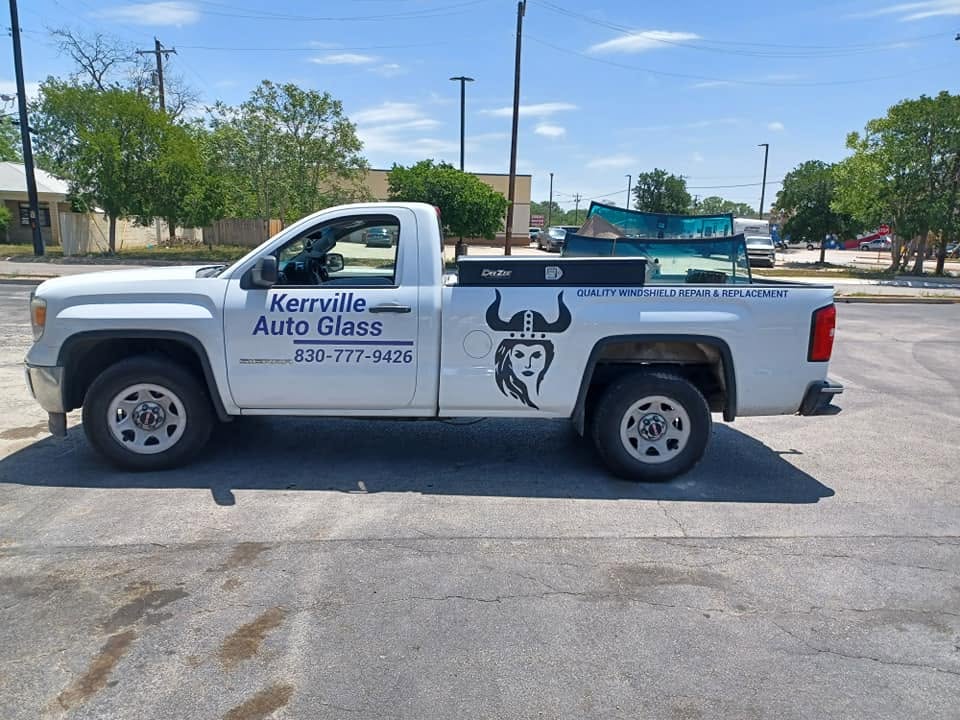 Kerrville Auto Glass mobile service truck